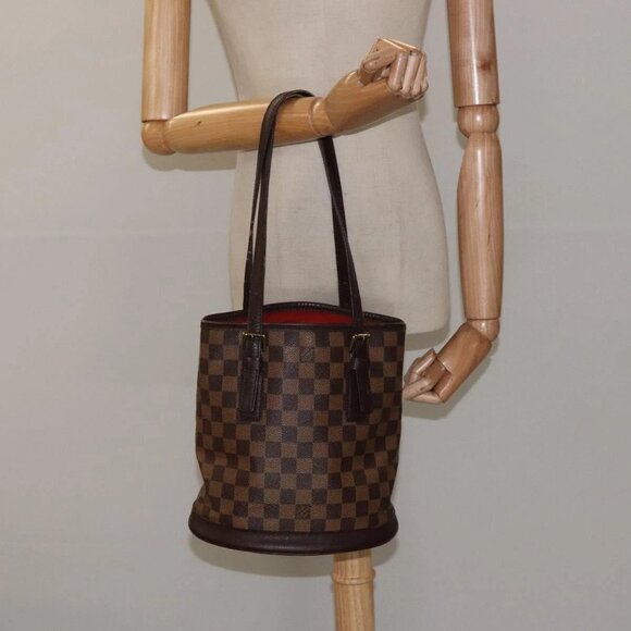 LOUIS VUITTON Damier Ebene Marais Shoulder Bag - Picture 1 of 16